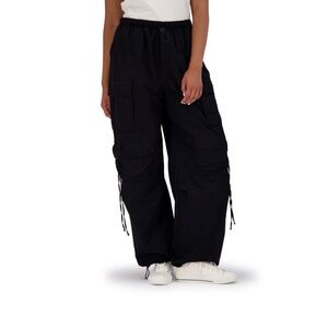 Aeropostale size medium, black, brand new tags on cargo pants